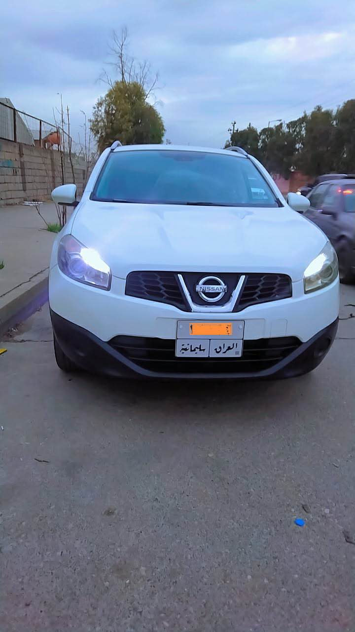 نیسان قاشقا مۆدیل 2011 خلیجی سفری شەریکەی کارزۆن 
گێڕو مەکینە کرانەوە بەشەرت
بی بۆیاخ و شوخت و سارد
فولمواصفات ناو کریمی
سەیارەکە بەناوی خۆمەوەیە
بی تەقەو رەقە چرکەی تیانییە
نرخی ١٣٣$
*********** السليمانية, العراق
