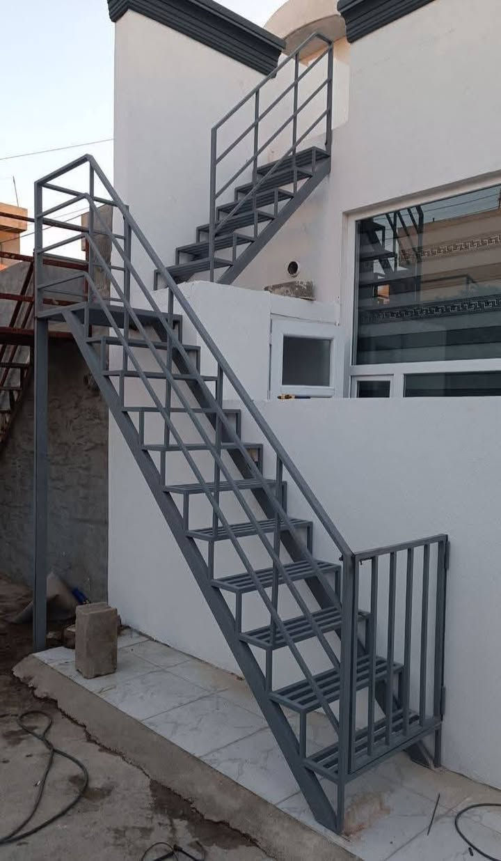 مستعدون لعمل كافة السقائف والكرفانات والمحجرات والسقوف بالسندويج والجينكو بكافة القياسات بعمل بالدرجة الأولى .
للأتصال والاستفسار على الرقم التالي :
***********
