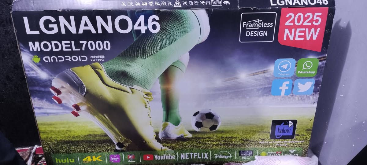 شاشة LGNANO46 موديل 7000 بحجم 70 بوصة:
المواصفات الأساسية:
الحجم: 70 بوصة.
الدقة: 4K Ultra HD (3840 × 2160 بكسل).
نظام التشغيل: تعمل بنظام أندرويد (Android)، وتدعم تشغيل تطبيقات مثل Netflix وYouTube وWhatsApp وTelegram [المعلومات الواردة في الصورة].
التصميم: شاشة "Frameless" (بدون إطار) لتوفير تجربة مشاهدة غامرة [المعلومات الواردة في الصورة]. 
الأداء والذاكرة:
الذاكرة العشوائية (RAM): 2 جيجابايت [المعلومات الواردة في الصورة].
ذاكرة التخزين: 16 جيجابايت [المعلومات الواردة في الصورة].
سنة الإصدار: موديل حديث "2025 NEW" [المعلومات الواردة في الصورة]. 
الميزات الإضافية:
الاتصال: تدعم شبكة Wi-Fi للاتصال بالإنترنت.
التطبيقات المثبتة: تدعم منصات البث الشهيرة مثل Disney+ وHulu ونتفلكس ويوتيوب [المعلومات الواردة في الصورة].
الصوت: نظام صوتي محيطي مدمج. 
سعر 550 الف عنواني بغداد تصال ***********
