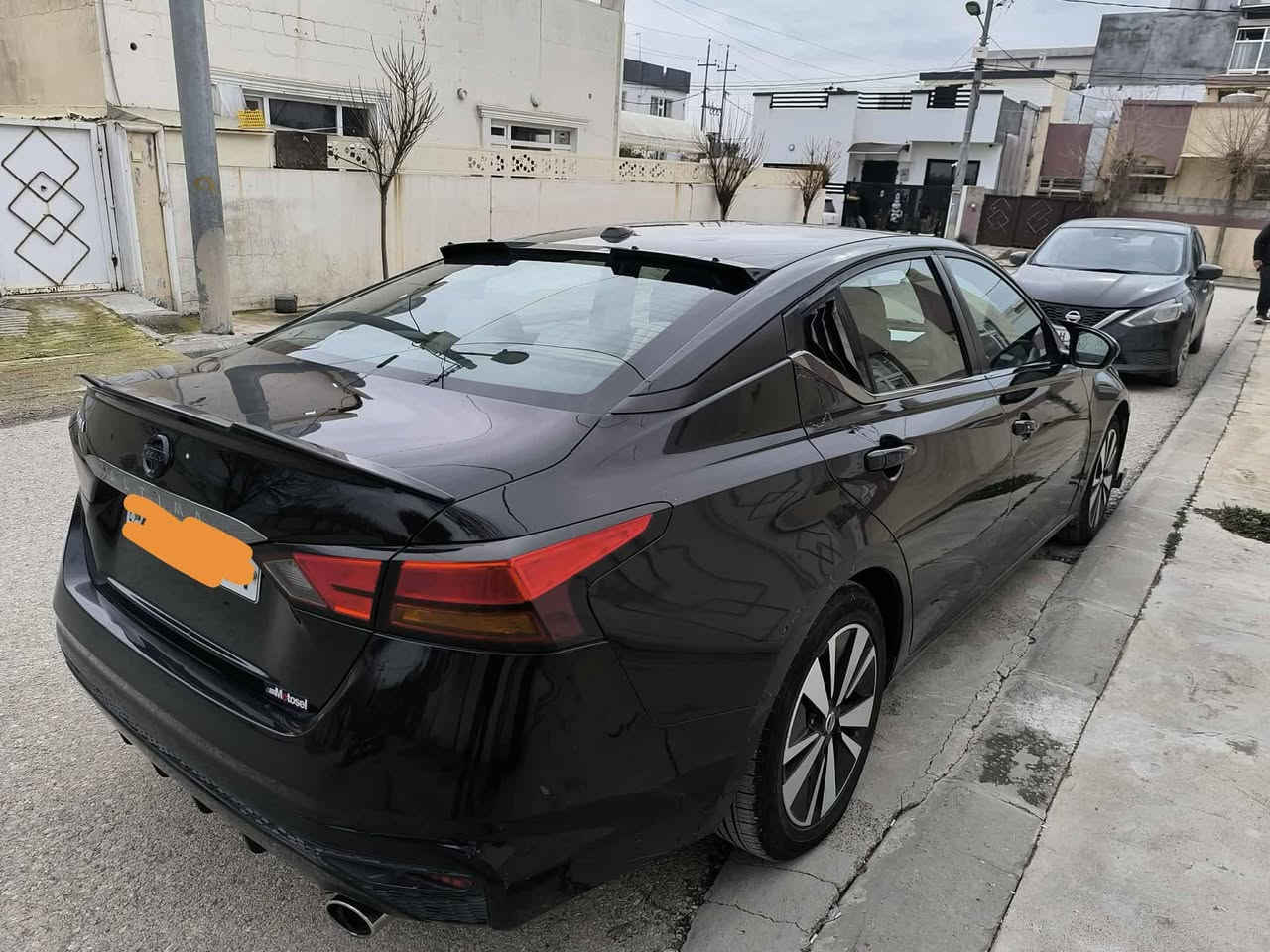 ئەڵتیما 2019 S
ڕەشی قەتران 
کامل جوانکاری
لایتی 2024 ئیس ئاڕ
ویلی sl
سەیارەکە کامل مەسرەف کراوە
ماڵی دۆستە هی دەستی خۆمە
مشتەریت تیل بکە بەسعرێ خوارهەمووبازاڕ 
***********واتس ئەپ
