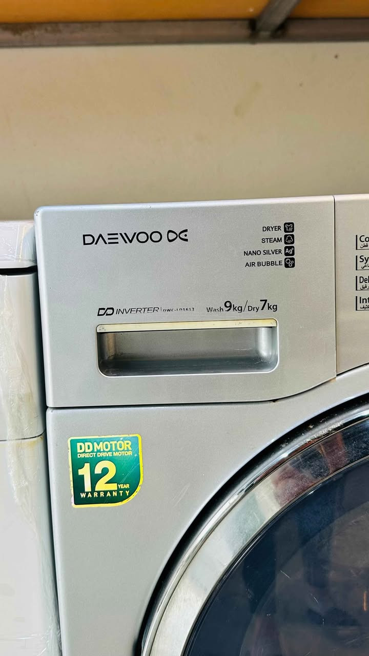 غسالة ملابس ماركة دايوو كوري انفينتر  غسل وتجفيف 2في 1نظيفة جدا 9كيلو 🌹🌹
السعر 250الف 🔥🔥🔥
موصل الجانب الايسر /حي المثنى 
***********❤❤❤
الشارع المقابل لمنتزه المثنى
✅شارع عمارة النخيل 
✅وماكس جيم 
✅وازياء النمور 

داخل الفرع بالنزول قرب كراج  غسل السيارات   

(منزلي) لبيع الاثاث المستعمل 
متواجدون من الساعة ال 1ظهرا الى 8مساءا https://maps.app.goo.gl/BFTrpaanCHgXHP4H6?g_st=afm موصل, نينوى
