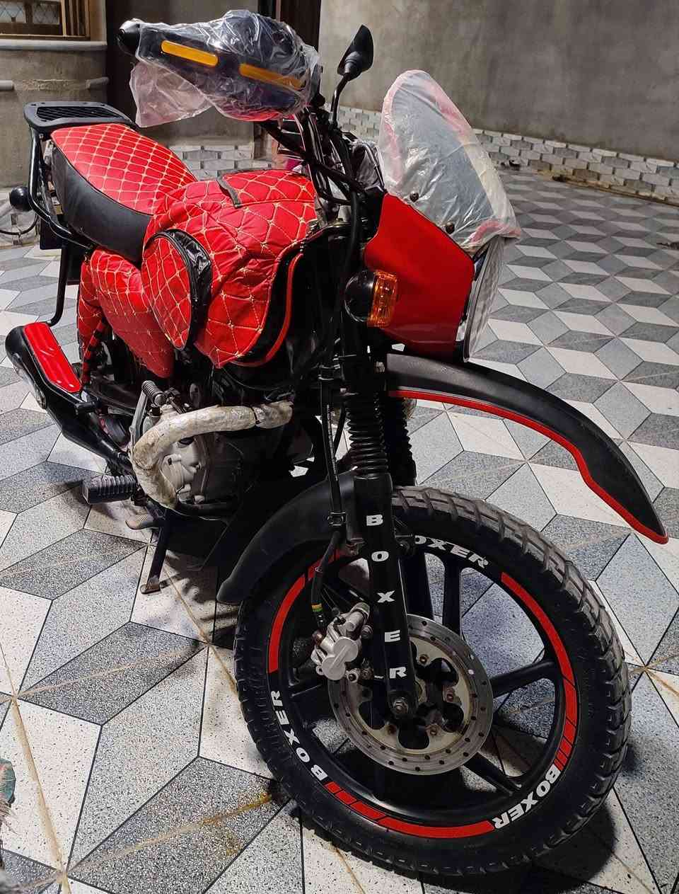 سلام عليكم مكلف ب نشر للبيع بوكسر موديل 2021 رقم وسنوية 2030 كلشي شغال بلادي
مجفته وكاله رقم الهاتف ***********
