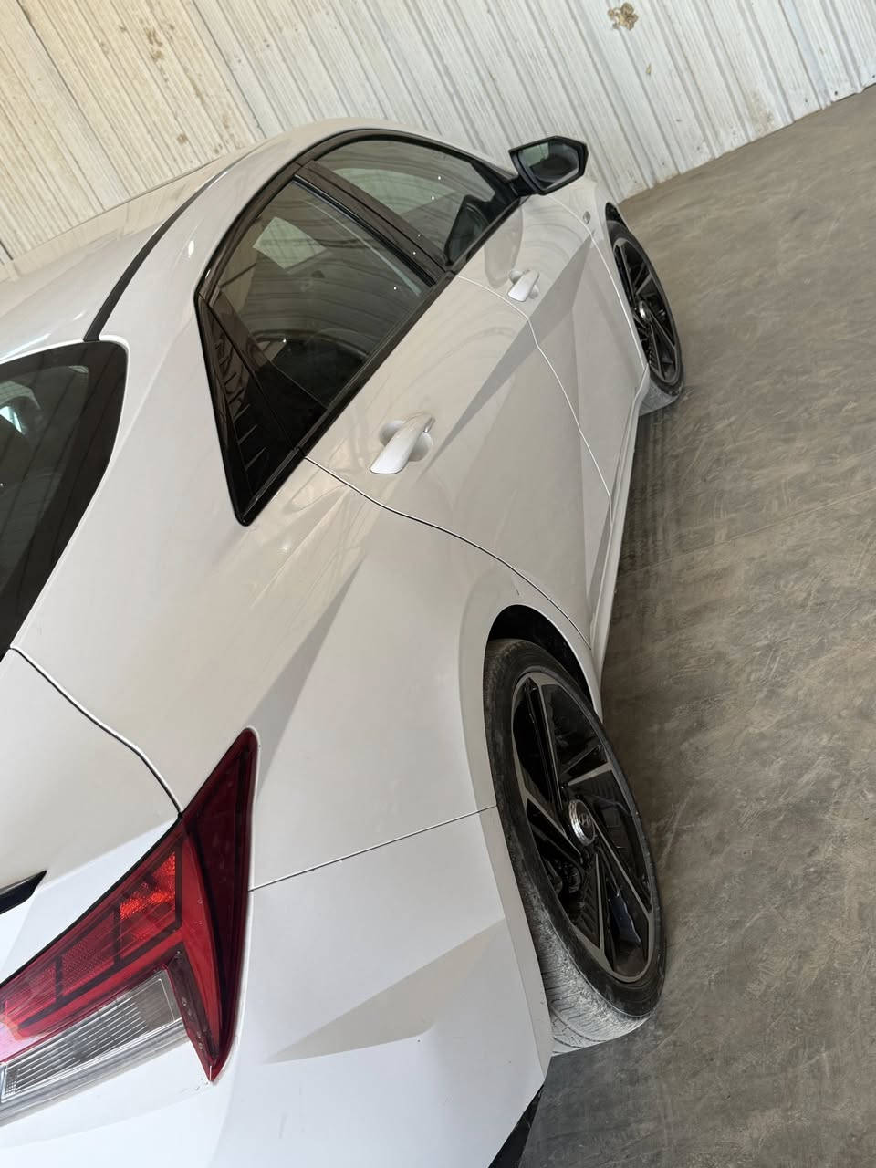 السلام عليكم النترا  Nلاين
بيع فقط مواصفات الNلاين معروفه فول فول 
مكاني ديالى بعقوبه 
حادثه بارد بل صندوك وبارد بل دوسه وكلير بل بنيد من امريكا فقط مكفول  من كل  تبديل 
***********
