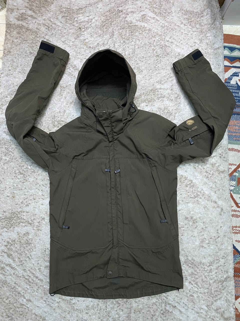 fjaLLraven
orginal
size~XS\S
نظافەکلها
توصیل جمع
وزن~60~70
***********
