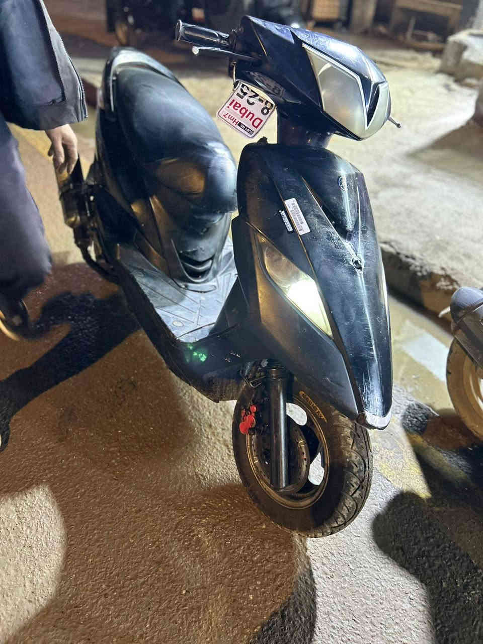 دراجه ماكس ثعلب للبيع

دراجه بلاديه نكره سلف بأي وقت كهربائيات كله شغاله مابيه كل نقص سلف هندر كله شغال اشاير يمنه يسره لايت عالي ناصي قفل ستيرن كله شغاله مكينه ناعمه حلوه شلعه معدل تخبل تاير جديد اوراق كامله مكاني غزاليه السعر 450 وبيها مجال ***********
