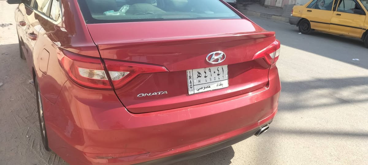 السلام عليكم سوناتا 17سياره مواصفات عاديه تحكم ستيرن كامره دواره 3انظمه قياده  سونارها مرفق ويه الصور القماره بيها شويه جراد مكانها الحسينيه الراشديه السعر 105وبيها مجال رقم صاحب السياره *********** أني مكلف بلنشر
