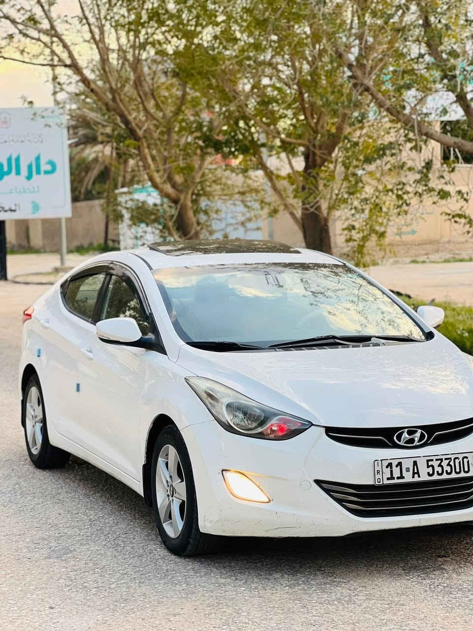 سلام عليكم للبيع هونداي النترا موديل ٢٠١٣ خليجي رقم بغداد دولي مكينه كير حداد مكفولات تخم تاير جديد
سياره جاهز من كلشي كهربائي كله شغاله
سياره فول مواصفات فتحة سقف مكينه ١٨٠٠
شاشه كأمره قطعتين تبريد تحكم ستيرن جهتين 
حساسات إماميه وخلفيه  ٥ ويل كب 
سياره بيه صبغ قطعه واحده فقط باب لخلفي لعكس
السايق 

لسعر ١١٦ ورقة وبيه مجال 

مكان السياره كربلاء 

للستفسار لا تصال على الرقم 

***********
