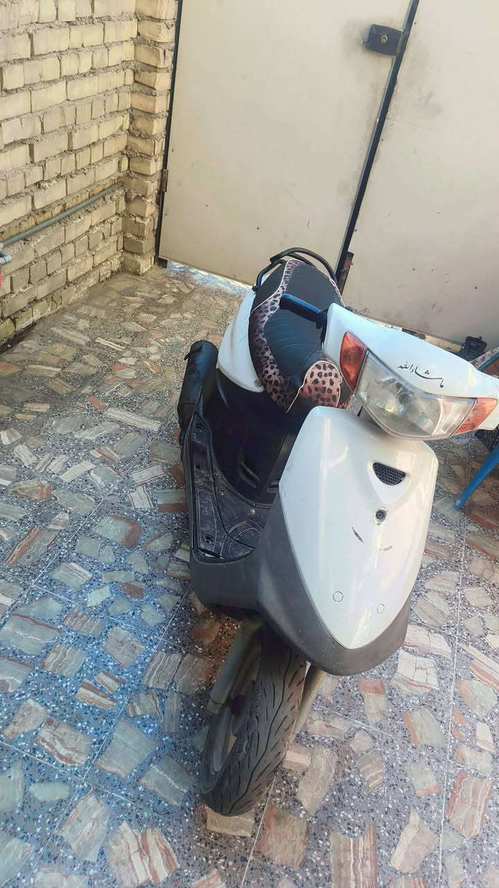 سلام عليكم دراجه ماكس 120للبيع  درجه نكره سلف وهندر سعر 300وببه مجال الشراي  مكاني بغداد الدوره 
*********** رقمي وبي وتساب
