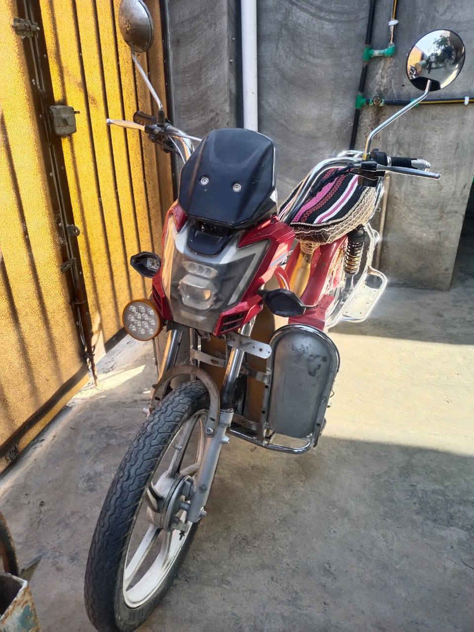 سلام عليكم دراجه كشر بدون بطاريات السعر 125 للاستفسار الاتصال على الرقم ***********
