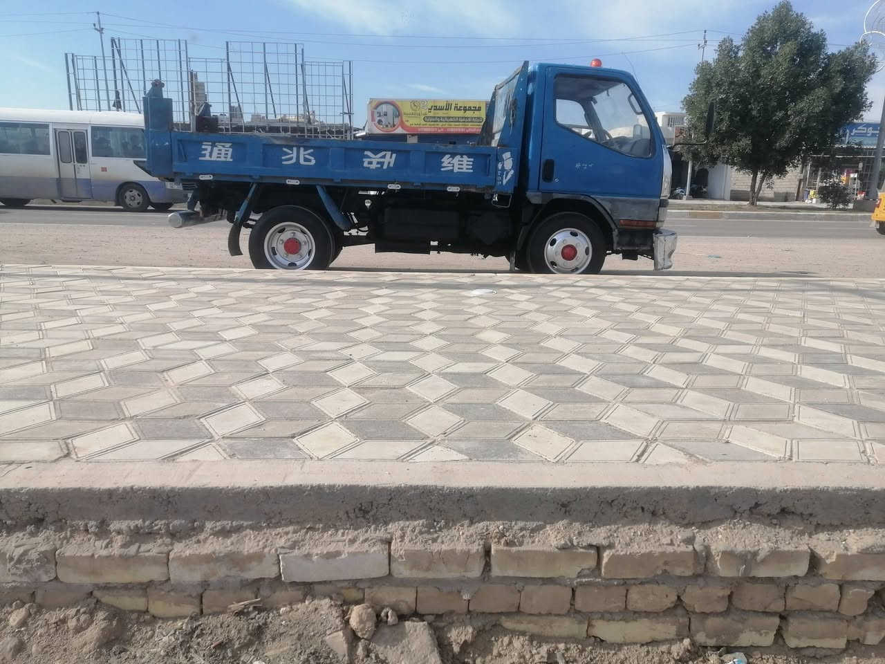 اسلام عليكم كنتر بزون قلاب بلادي موديل 97رقم بصره دولي سنويه 2030 سياره نفس الصوره مكفوله مكان بابل شوملي   ***********
