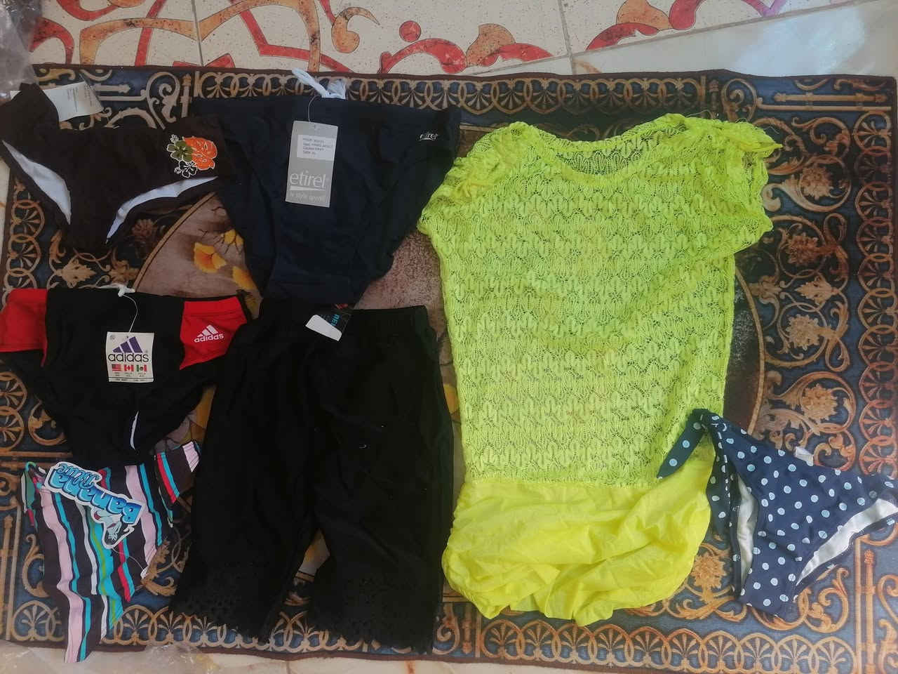 لانجري شلع. 3ب2
شوفهن بعينك الليبر وياهن  جديد


**إذا كنت صاحب هذا الإعلان وتريد حذفه لأي سبب، رجاءا أرسل رسالة إلى الدعم الفني**