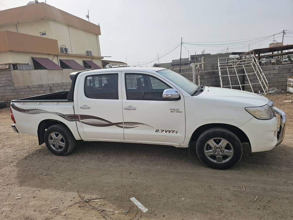 ‎تيوتا 2013 رقم بغداد نكليزي كير اوتماتيك نضيفه شاصي 19  /*********** /***********‎ بغداد, العراق
