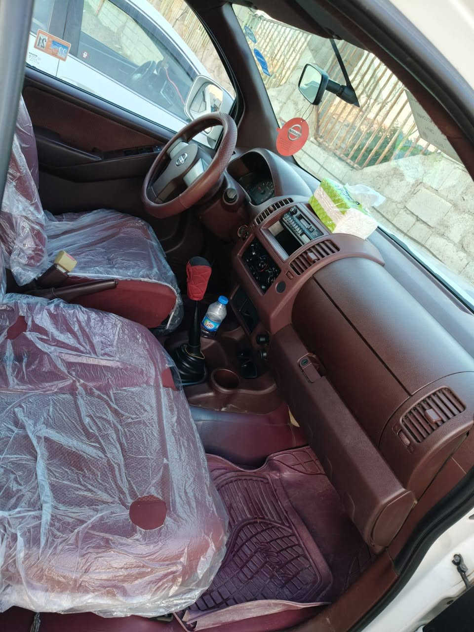 بيكب نيسان نيفاره موديل2009 بدون ظرر كير محرك شرط بلادي  مكان كركوك  
ممتواجد بالفيس فقط رقم او واتساب  
*********** كركوك, العراق
