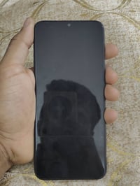 إنفينيكس هوت X689F • ١٢٨ جيجا • كسر بالشاشة