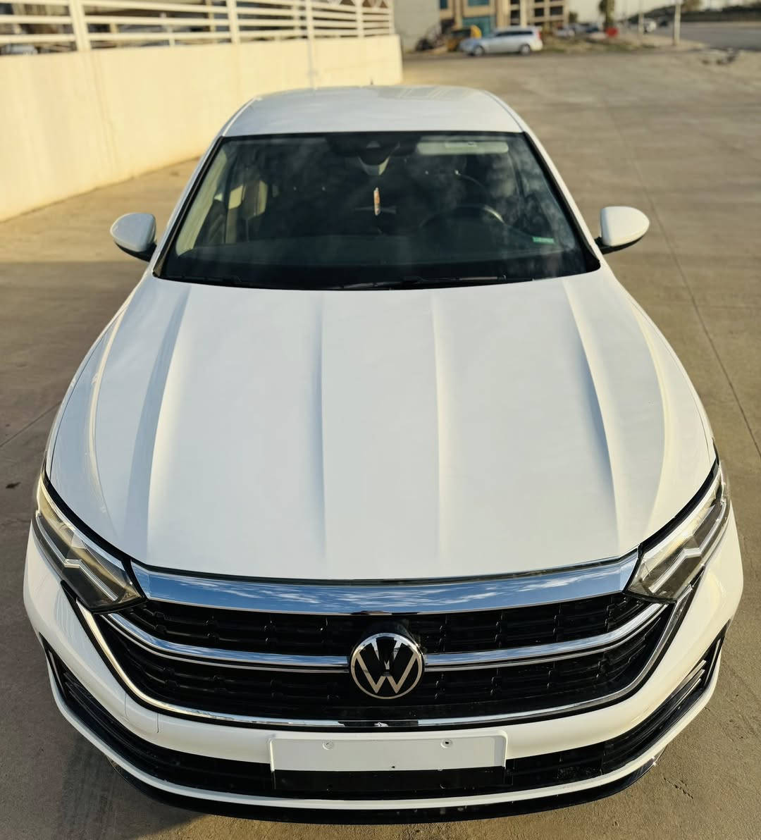 Volkswagen Jetta
موديل 2024
مواصفات S
ماشية 24  الف
بونيد صبغ فقط
ايرباك استيرن و تكمة طاك راجعين بلادي شركة 
لايتات و راديتر اصلي شركة 
سيارة بدون رقم تترقم شمالي
مكان سيارة اربيل 
*********** واتساب 
سەیارەکە ژمارە کاتیە و بەس بۆنید بۆیاغە
