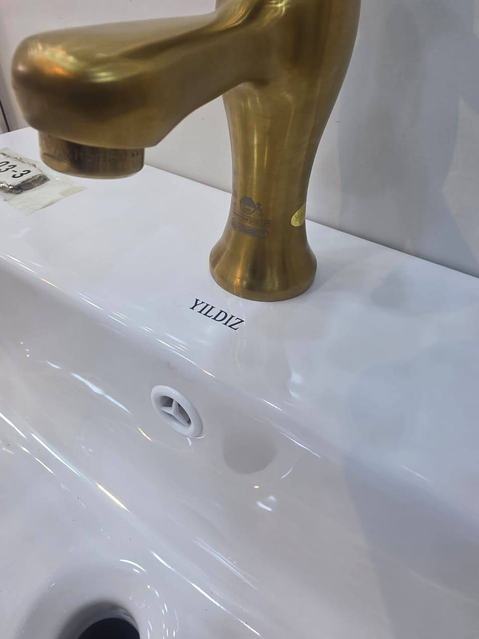 يلدز بكلشي حلو 😍


**إذا كنت صاحب هذا الإعلان وتريد حذفه لأي سبب، رجاءا أرسل رسالة إلى الدعم الفني**