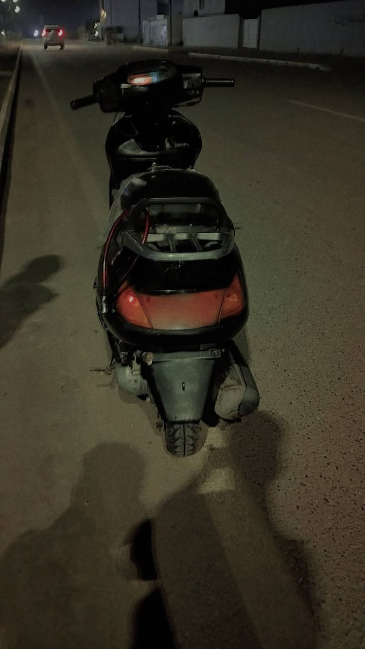 سلام عليكم البيع دراجه سبيسي ياباني نضيفه دبلات نضيفه اليتات اشاير هورن تايرات نضيفه شغاله سلف هندر العنوان ديالئ المقداديه لاتصال عل الرقم ***********
