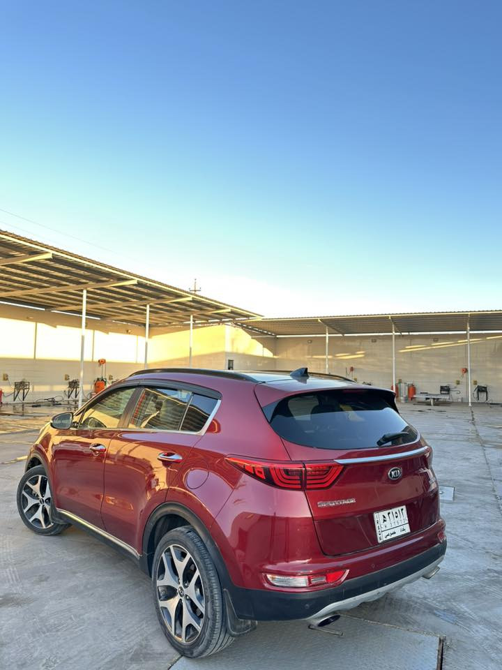 كيا سبورتج
2018
مكينه2000تيربو
فول 1/1 SX اعلى فئه
بصمه 
بانوراما
تدفئه
هاندبريك بصمه
ختم ستيرن رياضيSX
داخل بيجي
مري شفط
توقف ذاتي
ماشيه47الفmi

حادث جاملغ وبنيد بدون شاصي ولغد
+بارد باب الصدر
السياره نظيفه جداً 
كير ومكينه مكفوله
السعر 160 وبيه مجال للشراي
للاستفسار 
***********
***********
