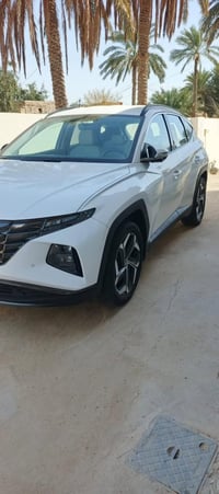 للبيع توسان خليجي موديل 2024 ماشية 44 حقيقي فول مواصفات كشنات جلد ويل ...