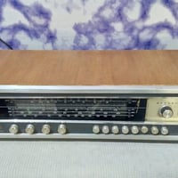 جهاز راديو ماركة ELAC صناعة ألمانية  متعدد الموجات FM . MW .SW. LW  لل...