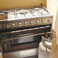 طباخ • ٥ عيون • فرن مكسور