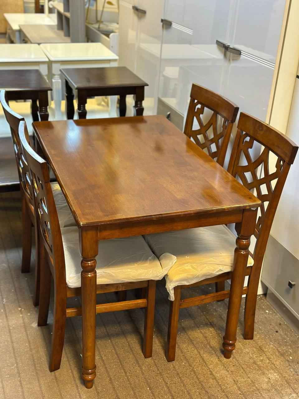 ميز طعام خشب زان صبغ حراري 
4 كراسي (120*70) 
6 كراسي (140*80) 
توصيل بغداد مجاني 
متوفر توصيل محافظات المدائن, بابل


**إذا كنت صاحب هذا الإعلان وتريد حذفه لأي سبب، رجاءا أرسل رسالة إلى الدعم الفني**