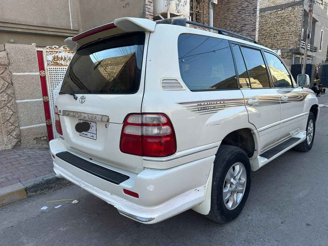 السلام عليكم ادوات ادوات 
مايعرف بلادوات لا يتصل رجااء 
.. مونيكا موديل ٢٠٠٧ محدث ٢٠٠٨ 
ارقام وسنويه بغداد اصليات ... مكينه كير تبريد حداديه جاهزه الاخير .. العنوان بغداد ...
السعر ٤٦ وماكو هيج سعر ... شراي يتصل غير متواجد ع النت 
***********
