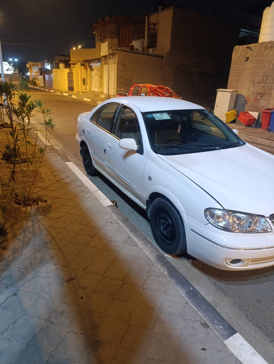 السلام وعليكم نيسان سني 2002 للبيع صبغ عام مكينه 1600
مكينه وكير بشرط. رقم بغداد بأسمي شرط التحويل المكان البصره الزبير ***********
