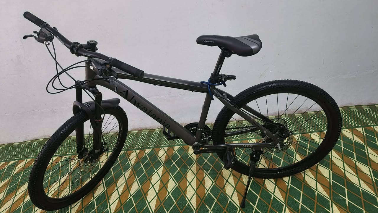 بايسكل جديد طك ماصالي سبوع من اخذتو وضع شركه بعدو  اخذتو 130 سعرو 100 وبي مجال للطيبي


**إذا كنت صاحب هذا الإعلان وتريد حذفه لأي سبب، رجاءا أرسل رسالة إلى الدعم الفني**