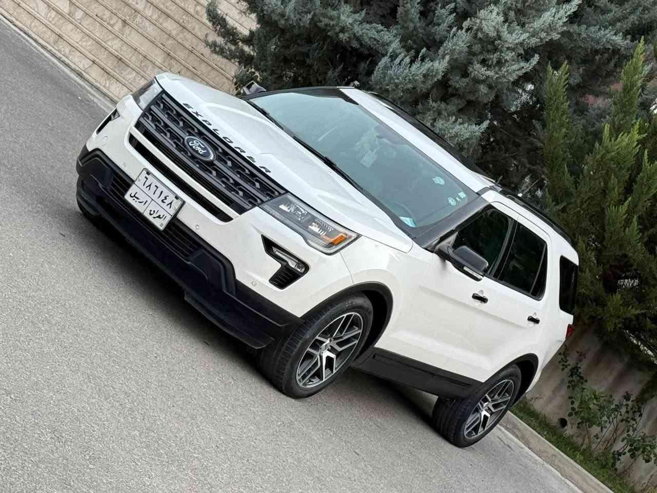 ‏#انسب_الاسعار
#ارخص_الاسعار
فورد اكسبلور مديل 2019سبورت
 STاعلي فئة بالفورد  
حجم محرك : 3.5L V6 Tuin-Turbo (🐎400.Horsepower 
مواصفات : ST
فول فول مواصفات ١/١
الدواخل 12 الوان
‏4*4 (AWD)
4كزوزات 
فتحة بانورما
کشنات امامي مساج
شاشة الكتروني الون
 بصمة ابواب 
بصمة تشغيل 
تشغيل عن بعد (Remote Start)
مرية شفط كهربائي 
صندوق شفط كهربائي وجلاق 
سستم سماعات (Bang&Olufsen)
شاشة دشبول ديجيتال
رادارد امامي
كاميرة خلفي
‏‎تحديد سرعة
اوتو ستوب Auto Stop‎
رادار امامي (تحديد مسار)
رادار جانبي  (نقاط عمياء)
رادار خلفي (التحذير من الاصطدام)
حساسات امامي
حساسات جانبي 
حساسات خلفي 
7راكب 
دبل جكمجة وثلاجة
كشنات جلد
كشنات كهربائي امامي وخلفي 
كشنات خزن
كشنات تبريد
كشنات تدفئة
استيرن تدفئة
شفتات استيرن
استيرن كهربائي 
استيرن خزن
تبريد لمس
تبريد مركزي
لايتات ليد وعدسة زينون بيلادي
بلوجكترات ليد زينون بيلادي
بكلايتات ليد بيلادي
دوسات ليد علامة اكسبلور
ويل كروم سبورت
وبعد هواء مواصفات …
المكان دهوك
للسعر يرجي كتابة رقم ٩ في التعليق ياتيك مباشر
السيارة مرقم اربيل باسمي
السيارةبدون حادث   بشرط حالة سرقة  
فقط بي  قطعتين كلير 
ايرباك  سليم ١٠٠٪؜
موجود  فديو وعندي صورها بامريكا
السيارة ماشية90مايل
للاستفسار اكثر الاتصال علی هذا الرقم***********سنويه ورقم جديد مبدل
