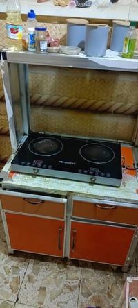 للبيع كاونتر الازرق مع السنك 125 ميز طباخ (الكاونتر البرتقالي) 55 طباخ...