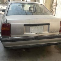 للبيع سياره مابيها كشي طالب عليها 18وبيها مجال تواصل ع رقم 07705832441