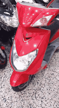 سكنس فحل ياباني قبل يومين نزلت دراجة رمبه كابريتر بيها دبلات تعبانه شويه عنوان البصره . للاستفسار ***********
دراجة حته اوراق منفيس بيها فقط دبلات تعبانه
