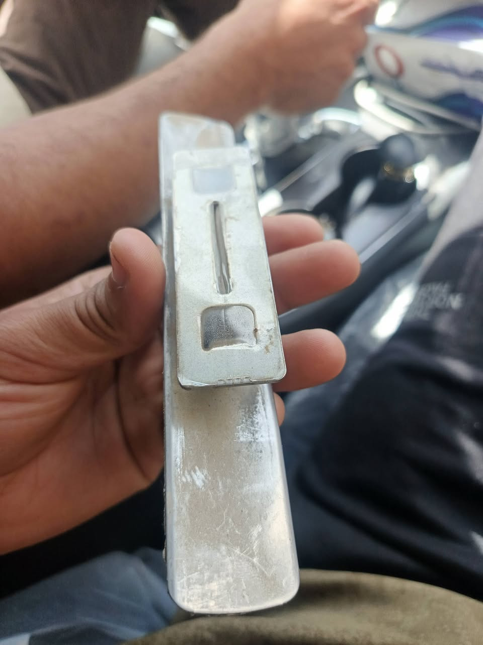 سلام عليكم للبيع ستلايتات ملأت تفصيخ وياهن قاعده وحده لزك سعر 130 مكان نجف ***********

