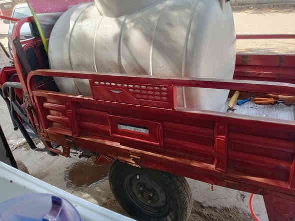 السلام عليكم ستوتة شحن حلوه ونضيفة بطاريات 2جدد والباقيات نص عمر تايرات خلفي جدد ويل اليمنه جديد السعر 750/العنوان /بغداد الدوره حي الصحه/***********
