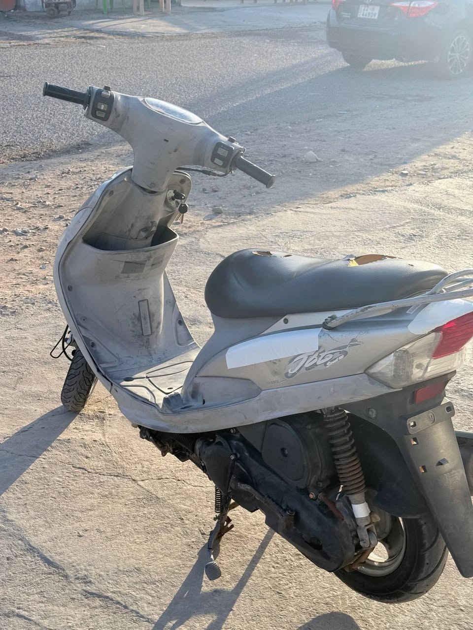 للبيع ماكس منغولي
دراجة بلادية  ومختمه  
مكينه ما مفتوحه ولا مزودة على البلاد   
كهربائيات كامله نكره سلف وهندر كلشي شغال
مكاني ب الحله  
أي استفسار الاتصال بالرقم أو واتساب /***********
