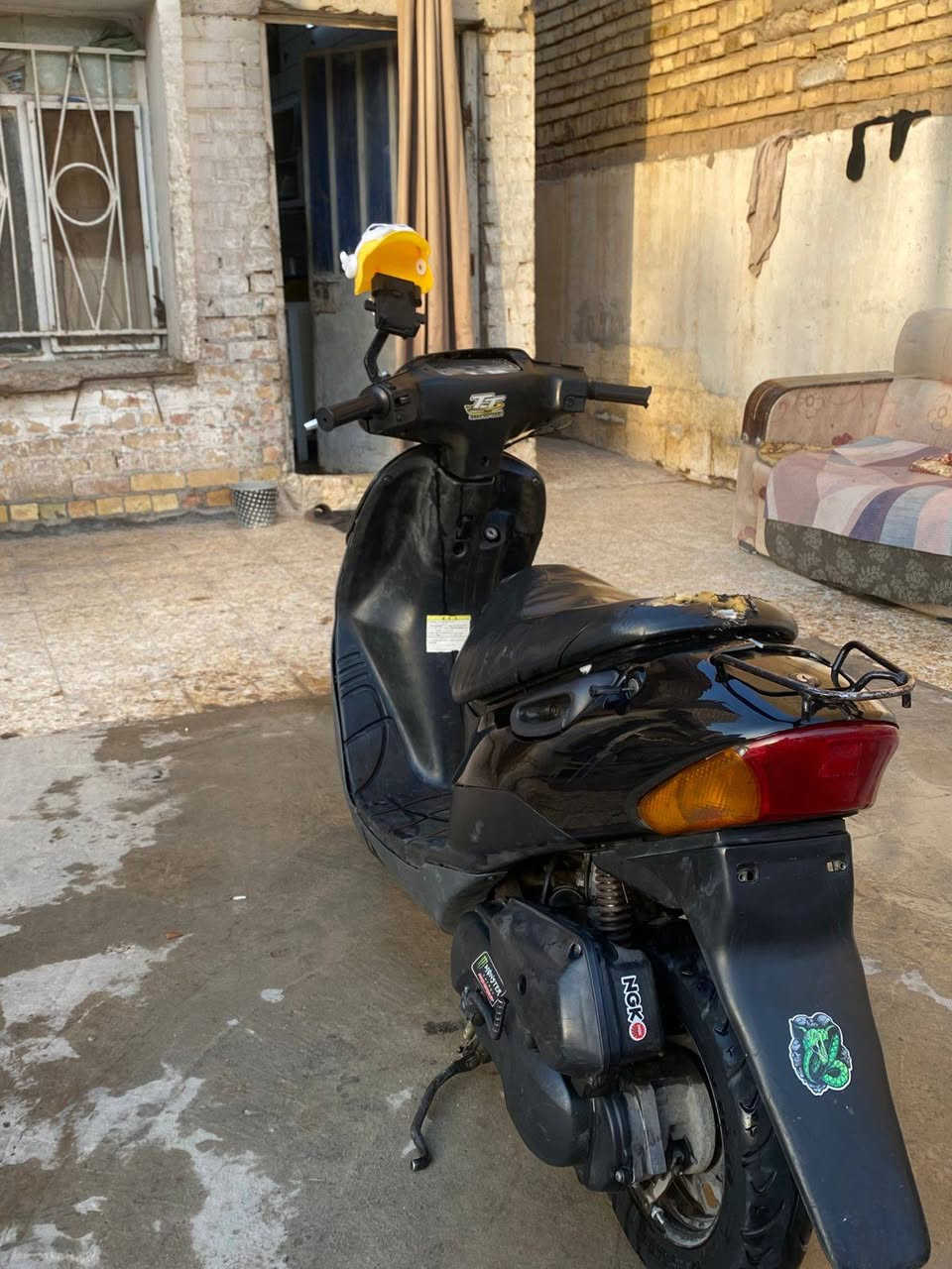 للبيع ٥٠٠ وبيها مجال وكيل


**إذا كنت صاحب هذا الإعلان وتريد حذفه لأي سبب، رجاءا أرسل رسالة إلى الدعم الفني**