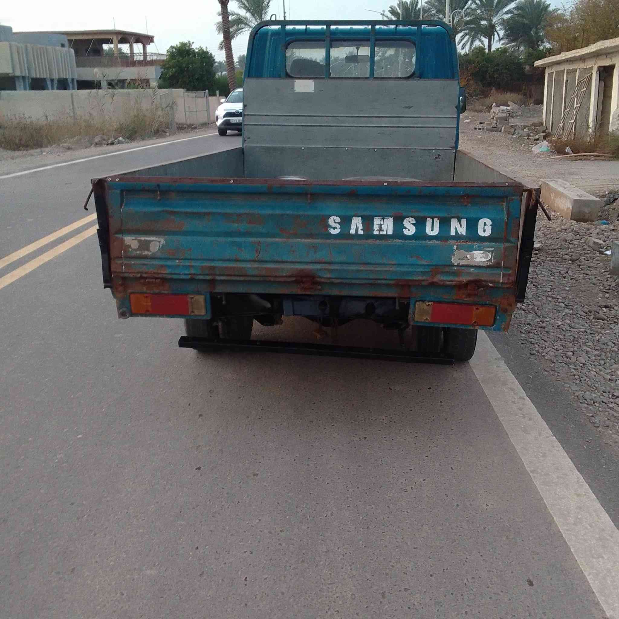 سلام عليكم كيا سا مسونك اللبيع موديل 2000 محرك وكير وكسل خير من الله رقم بابل الماني سنويه عظم عاج سياره بلاديه سياره مال جناي والسعر 33وبيه مجال وهاذا رقمي***********
