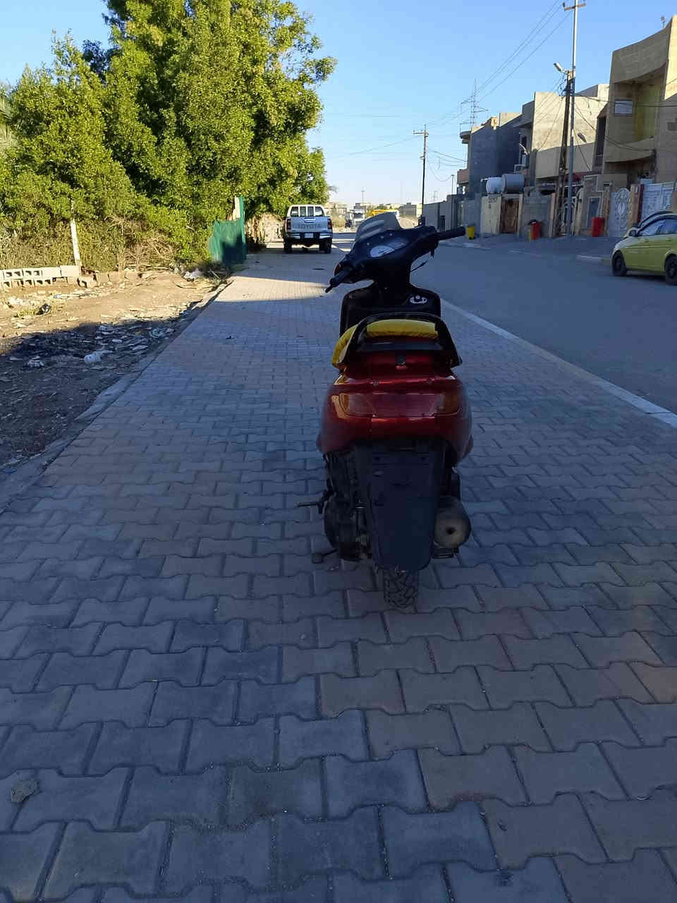 السلام عليكم 
فورتي للبيع 
شغالة سلف او هندر محرك لا تنقيص او لا تبخير كهربائيات كلهة شغالة ستاند وسط ستاند صفح السعر 450 
العنوان ديالى بعقوبة التحرير 
الرقم ***********
