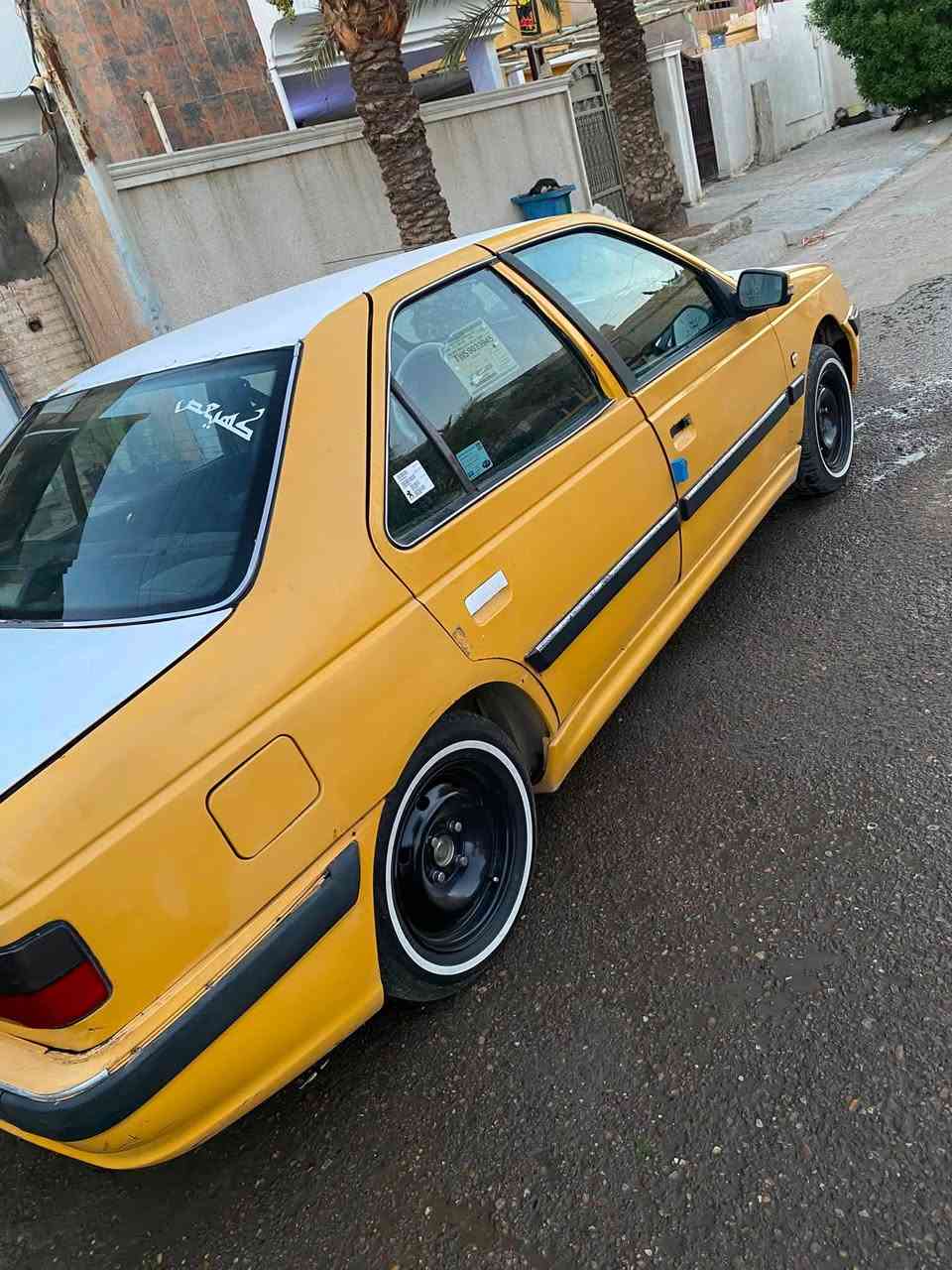 بيجو بارس موديل 2015 حداديه مكينه كير خير من الله تبريد شغال سياره حلوه ونضيفه معوزه ترتيب خفيف بس جاملغ امامي يم سايق بي بارد مصور الكم رقم *********** عنوان بغداد الحسينيه مال رشديه
