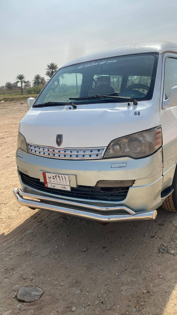 سلام عليكم جنبي لبيع موديل 12 سياره مكفوله من كلشي مكينه وكير وكسل مكفول سعر 80 وبيه مجال مكاني بغداد المدان ***********
