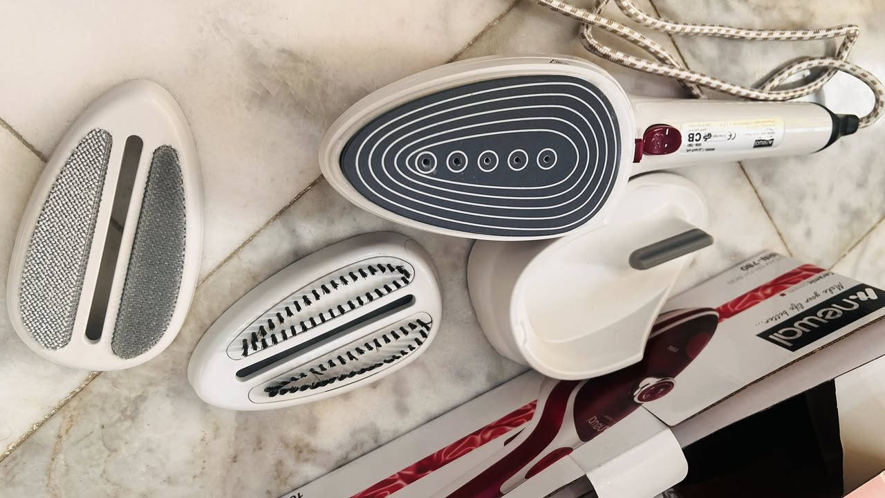 مكاوه ملابس يصير محمول ويصير للبيت بخاري وبدون بخار


**إذا كنت صاحب هذا الإعلان وتريد حذفه لأي سبب، رجاءا أرسل رسالة إلى الدعم الفني**