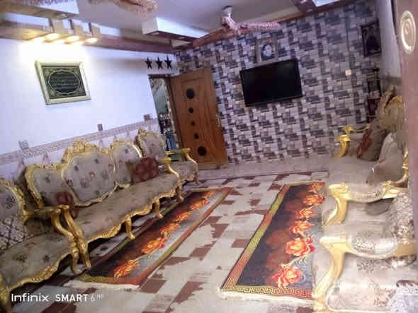 يعلن مكتب ركن الباديه للالعقارات عن بيع دار مساحه 80متر ملك طابو صرف مسلح ركن الموقع بغداد الجديده قرب جامع ذات النطاقين الاستفسار الاتصال على الرقم *********** مكتب ركن الباديه للالعقارات
