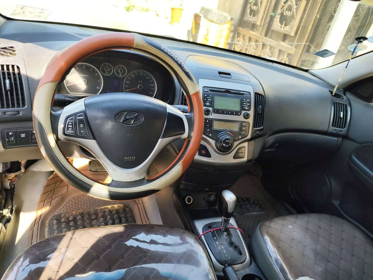 السلام عليكم ألنترا هاج باك موديل 2008 وأرد أمريكي
تدفئة + تبريد ثلج منضومه جديده بل جيس صدر جديد تايرات جدد دواخل جديده سياره مصبوغه عام أرقام جديدة ب أسمي تحويل ثاني يوم مكينه كير خير من الله دكشن عالي كهربائيات كله شغال كامله سعره 68 وبيه مجال مو شراي لا تكسر بلحلال العالم مكاني كوت شهداء شراي خاص


**إذا كنت صاحب هذا الإعلان وتريد حذفه لأي سبب، رجاءا أرسل رسالة إلى الدعم الفني**