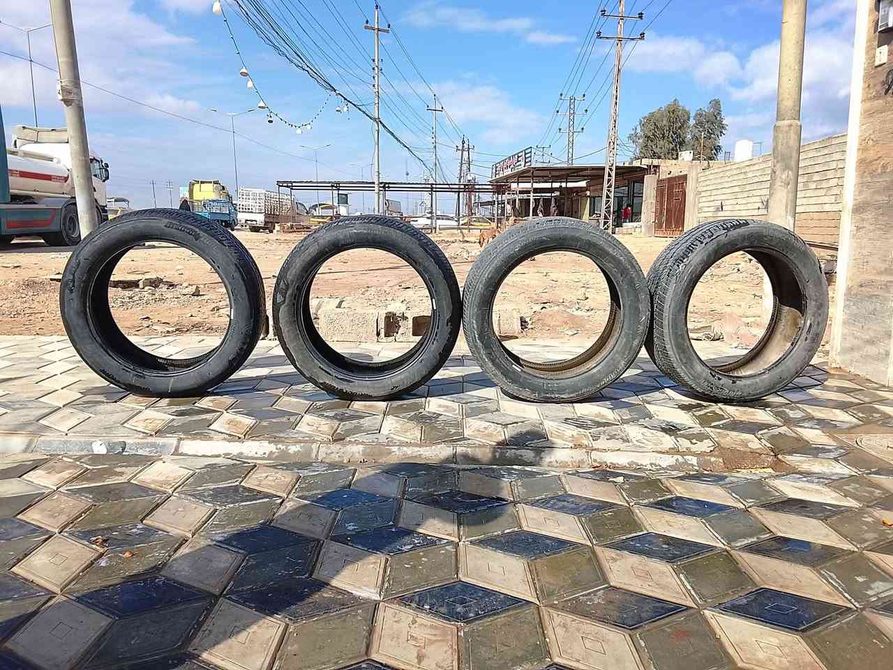 سلام عليكم تايرات مال تاهو البيع نضاف كلش مابيه اي فتيله سعر 300المكان المدائن سلمان  رقم *********** يوجد وتساب
