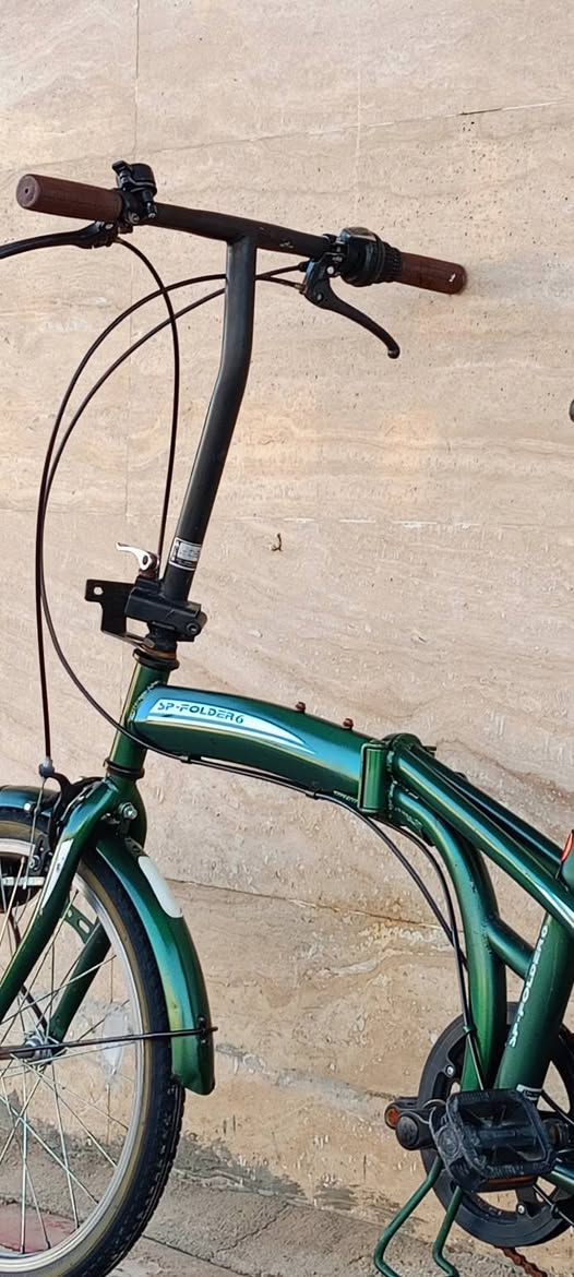 ━━━━━━━━━━━━━━━
🚴‍♂️🌟 السلام عليكم ورحمة الله وبركاته 🌟🚴‍♂️
🔹 دراجــة هــوائــيــة للبيــع 🔹 
✅ باله أصلي غير مستخدم 
✅ شرط الفحص والنظافة والضمان
✅ نظافة - 95%
🚲 النوع : يطبك
📏 الحجم : 20
⚙️ كير ست نمر
✨ الدراجة وضع شركة
🚚 تتوفر خدمة توصيل إلى جميع محافظات العراق 🇮🇶
📩 للاستفسار أكثر : خاص أو على الرقم
📞 ***********
💬 واتساب متوفر
📍 العنوان : كربلاء - طويريج
━━━━━━━━━━━━━━━

