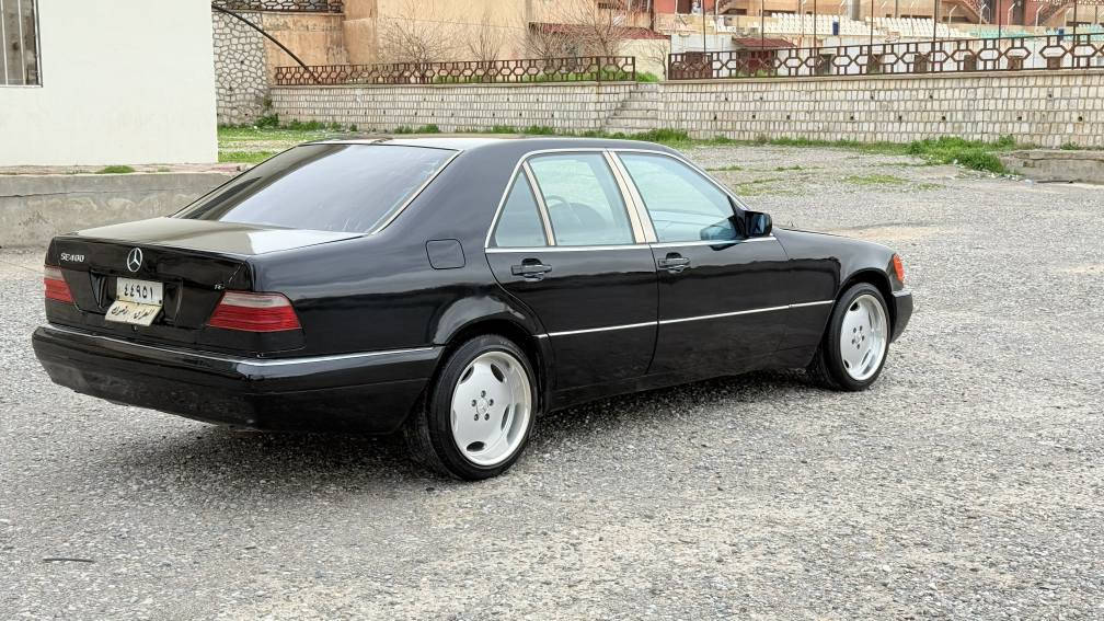 ماسلیدس شەبەح مۆدێل ١٩٩١  رەقەم دهۆک بەناوی خۆمە ، تەحویل و خەرامە بەشەرت وەکالەش دەکەم ، بێدەعم بێ لێدران کامل بۆ جوانی سبوخ کرایتەوە لەسەر ساخی ، گێر و مەکینە بەشەرت ،گێرە مەکینەی لەکسزیزی بۆ بەستراوە بە ٢٣ وەرەقە
نمونە لەجوانی بێ تەقە و ڕەقە ،چوار تایەو ویلی لۆک لەژێرە ، سلایدە
جلدو فۆرمیکا 
سعری ٦٤$ مەجال
***********
WhatsApp - Viber دخان, السليمانية
