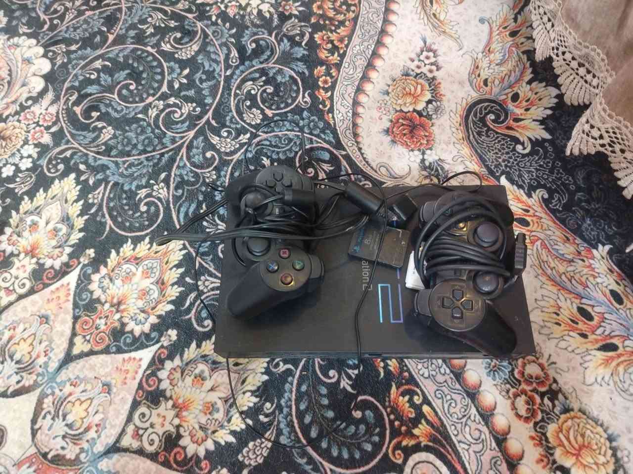 بلي نضيف موضح بل صور يجي كامل ملحقاته مع ثنين يدات معا هارد 32كيكا مع هارد تخزين مع 40لعبه او أكثر رايده ب 50 خدمه توصيل 5


**إذا كنت صاحب هذا الإعلان وتريد حذفه لأي سبب، رجاءا أرسل رسالة إلى الدعم الفني**