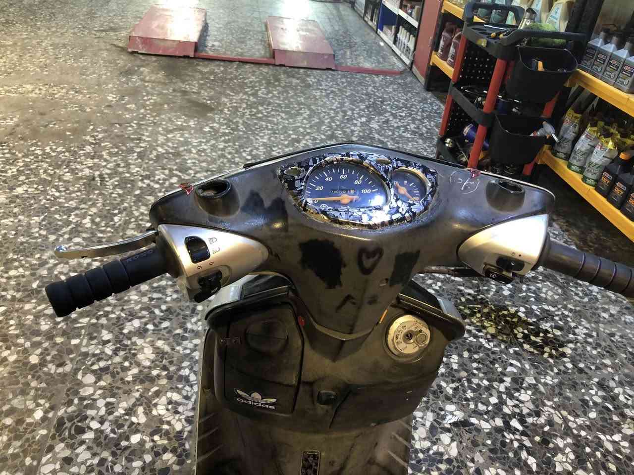 سكنس نثيه السعر 550 وبيها مجال
***********
