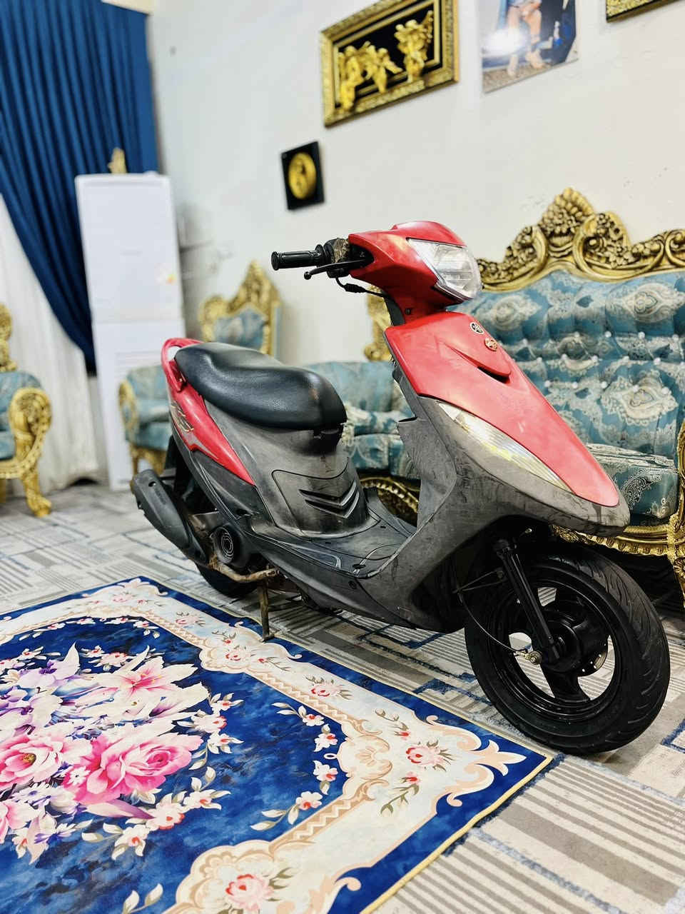 س.ع لحلوه للبيع مثل متشوف ميحتاج احجي😅👻 *********** كوت خاجيه
